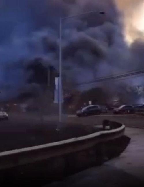 夏威夷火灾爆料视频播放,视频曝光惊人一幕 第2张 夏威夷火灾爆料视频播放,视频曝光惊人一幕 第2张